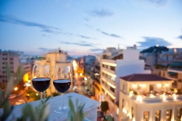Deluxe Çatı Katı Süiti (Penthouse) (Acropolis View)