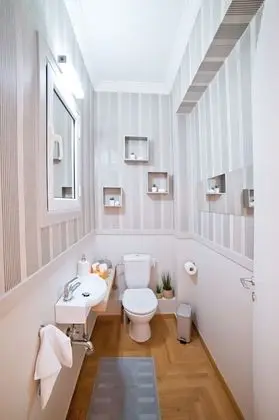 Deluxe Çatı Katı Süiti (Penthouse) (Acropolis View)