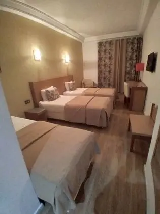 Standard Üç Kişilik Oda