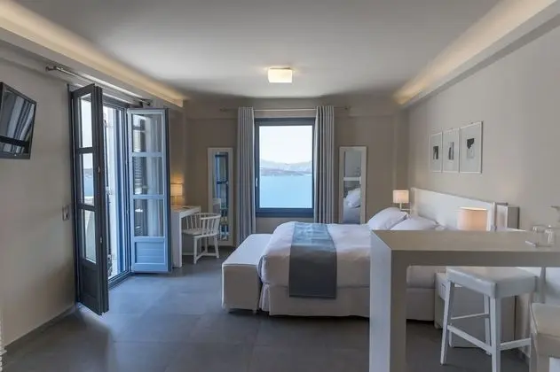 Honeymoon Suite with Plunge Pool