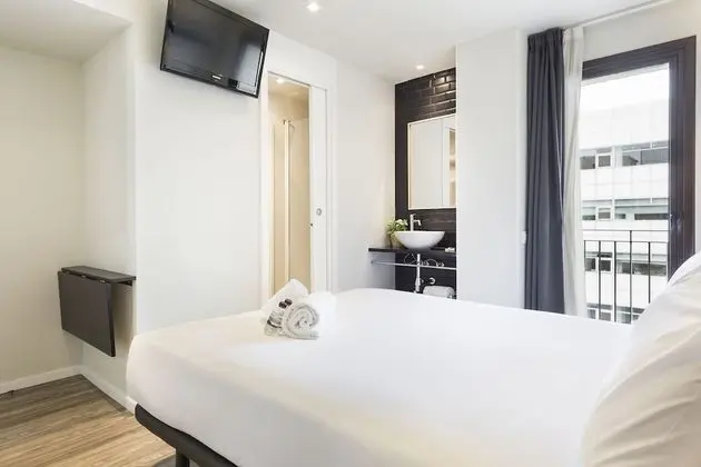 Tek Büyük Yataklı Oda