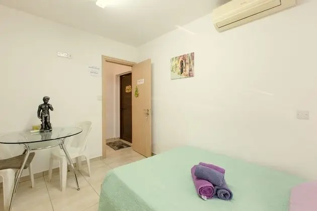 Double Room, Private Bathroom (1)