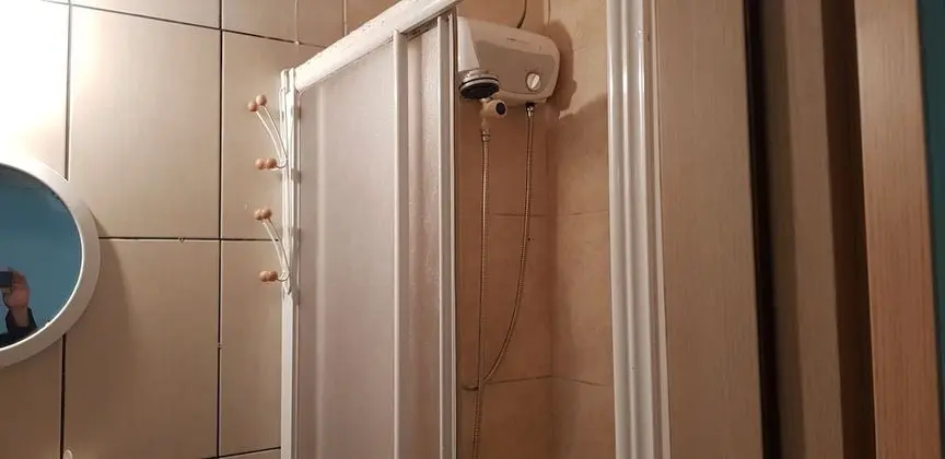 Tek Büyük Yataklı Oda, Özel Banyo (3)