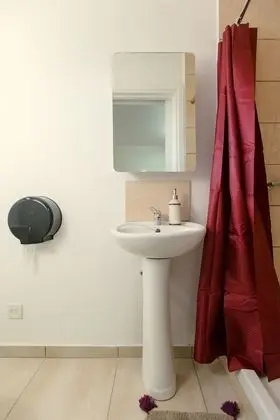 Tek Büyük Yataklı Oda, Özel Banyo (3)