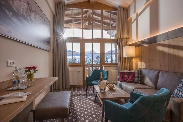 Junior Stüdyo Süit