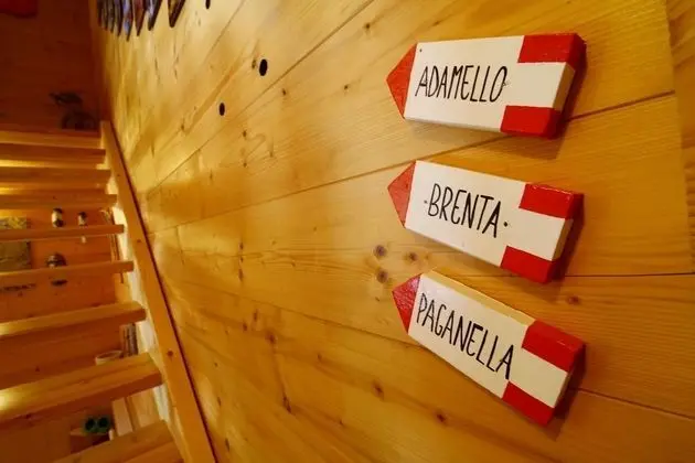 Classic Üç Kişilik Oda (Private External Bathroom)