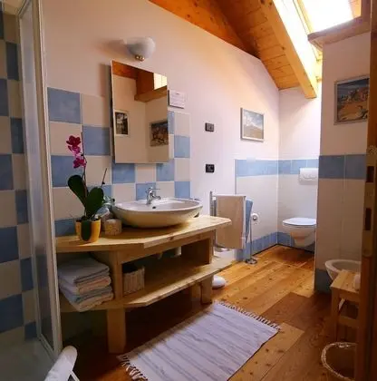 Classic Üç Kişilik Oda (Private External Bathroom)