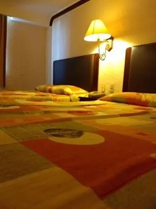Standard Oda, 1 En Büyük (King) Boy Yatak