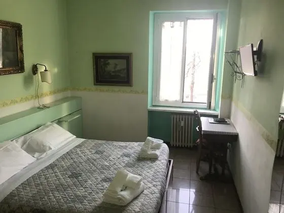 Tek Büyük Yataklı Oda (with extra bed)
