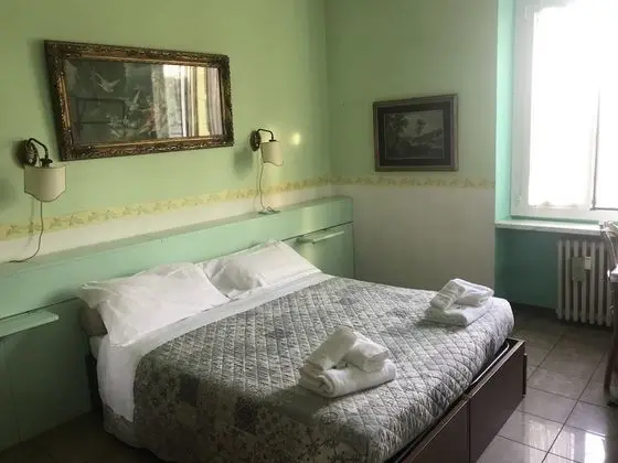 Tek Büyük Yataklı Oda (with extra bed)