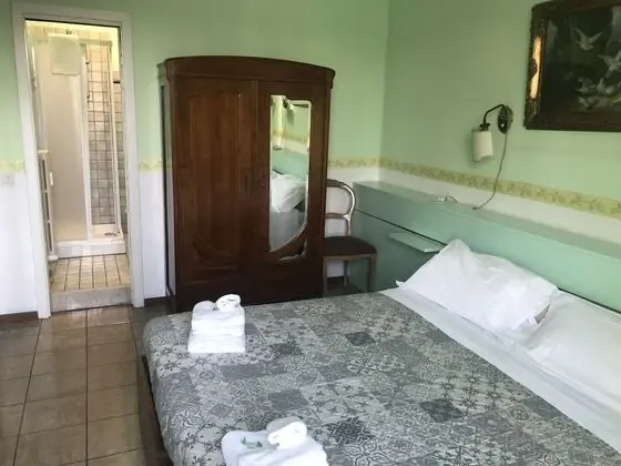 Tek Büyük Yataklı Oda (with extra bed)
