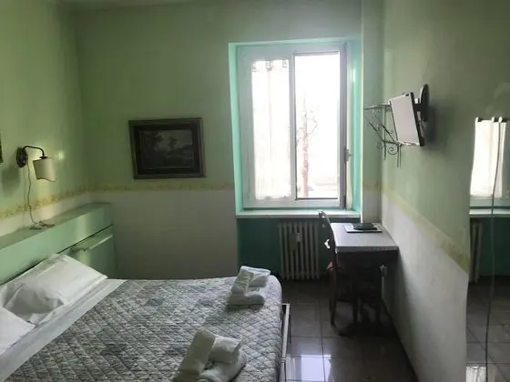 Tek Büyük Yataklı Oda (with extra bed)