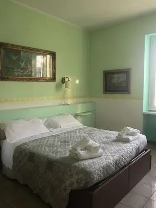 Tek Büyük Yataklı Oda (with extra bed)