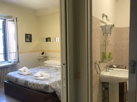 Tek Büyük Yataklı Oda (with extra bed)