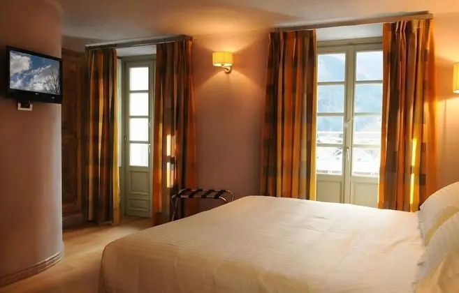 Comfort Tek Büyük veya İki Ayrı Yataklı Oda (1 pax)