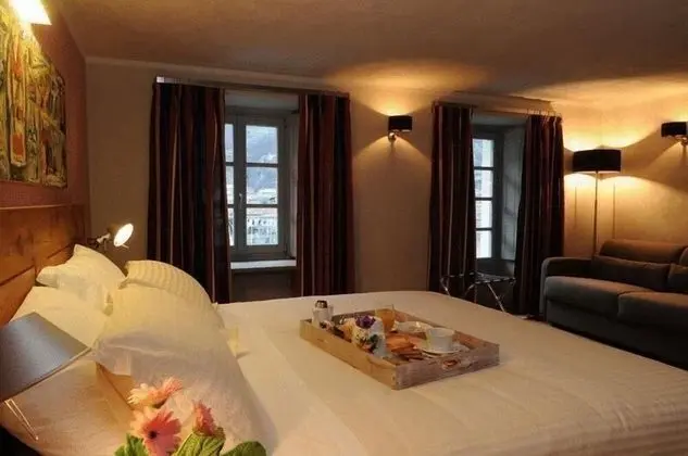 Superior Tek Büyük veya İki Ayrı Yataklı Oda