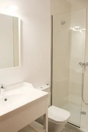 Tek Kişilik Oda, 1 Çift Kişilik Yatak