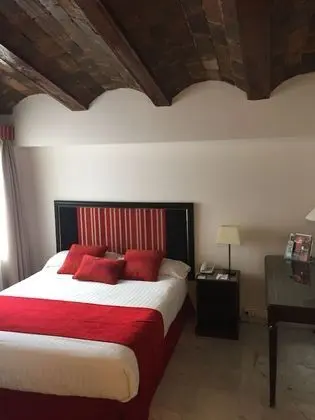 Standard Büyük Yataklı Tek Kişilik Oda, 1 Çift Kişilik veya 2 Tek Kişilik Yatak