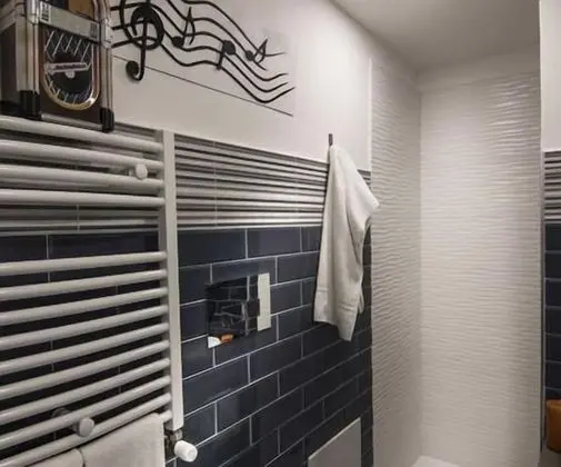Deluxe Tek Büyük Yataklı Oda, Şehir Manzaralı