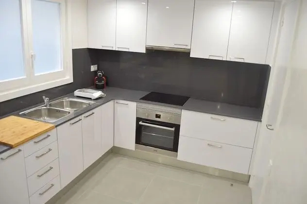 Tek Büyük Yataklı Oda, Ortak Banyo