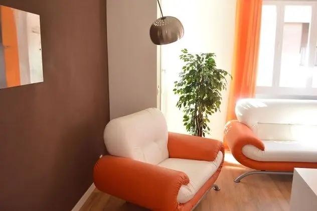 Tek Büyük Yataklı Oda, Ortak Banyo