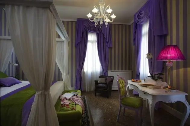 Süit, Kanal Manzaralı