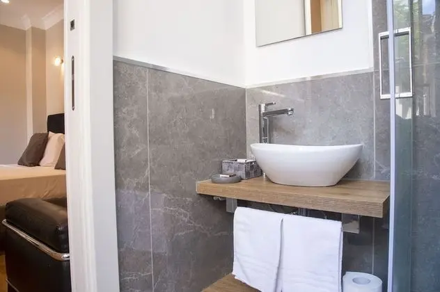 Superior Tek Büyük veya İki Ayrı Yataklı Oda