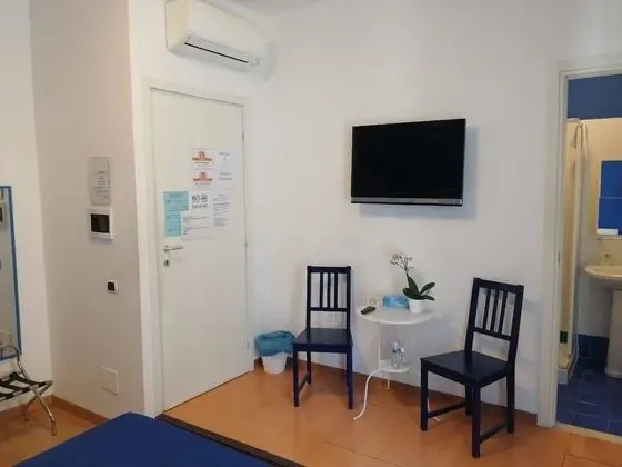 Tek Büyük Yataklı Oda (Blue)