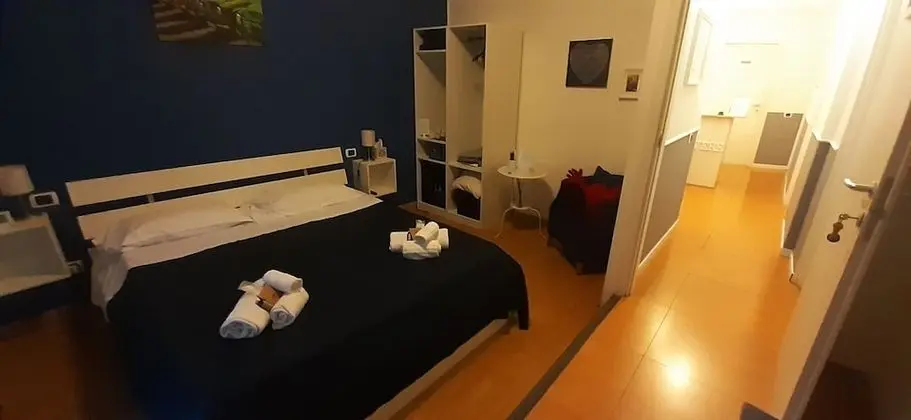 Tek Büyük Yataklı Oda (Blue)