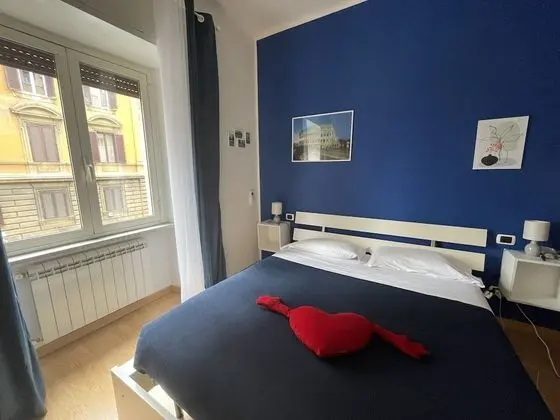 Tek Büyük Yataklı Oda (Blue)