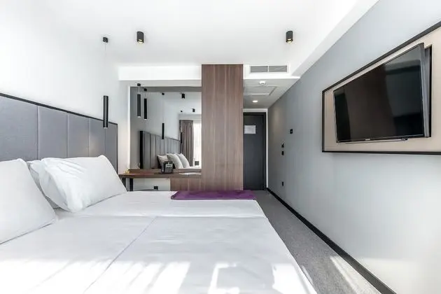 Superior Tek Büyük veya İki Ayrı Yataklı Oda, Balkon, Deniz Manzaralı