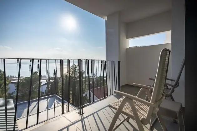 Superior Tek Büyük veya İki Ayrı Yataklı Oda, Balkon, Deniz Manzaralı