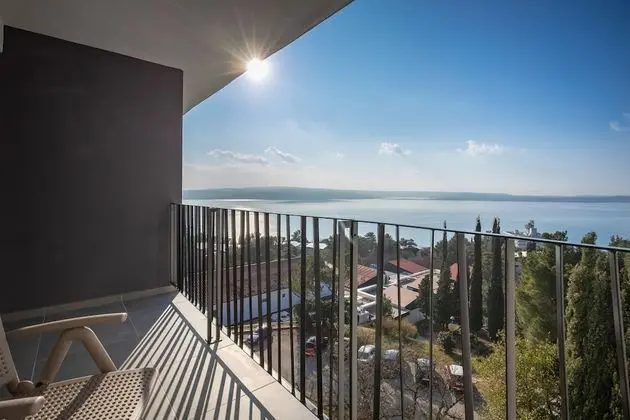 Superior Tek Büyük veya İki Ayrı Yataklı Oda, Balkon, Deniz Manzaralı