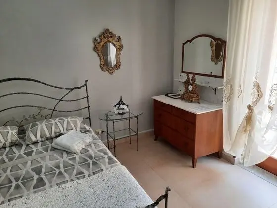 Traditional Oda, Şehir Manzaralı