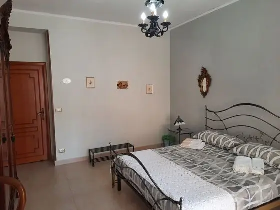 Traditional Oda, Şehir Manzaralı
