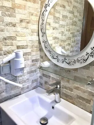 Standard Üç Kişilik Oda