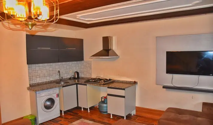 Göl Manzaralı Balkonlu Bungalov ( İptal Edilemez )