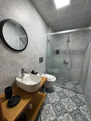 Klasik Oda, Sokak Manzaralı