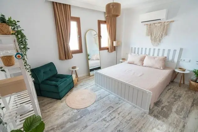 Standart Geniş Oda, Sokak Manzaralı