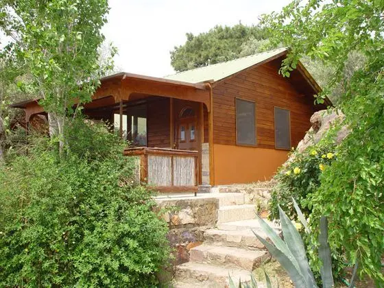 Bungalow 3 Kişilik Oda, Deniz veya Bahçe Manzaralı