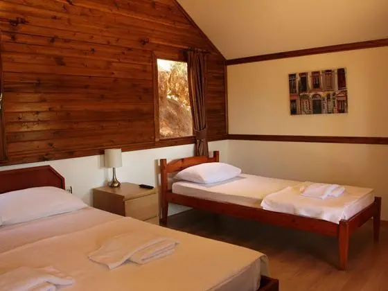 Bungalow - Çift Kişilik, Deniz veya Bahçe Manzaralı, Balkonlu