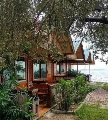 Bungalow - Çift Kişilik, Deniz veya Bahçe Manzaralı, Balkonlu
