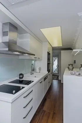 Luxury Apartment, 1 Bedroom, Sea View (Balcony) ''Annex''