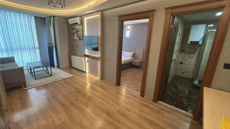 Apartment, Şehir veya Dağ Manzaralı