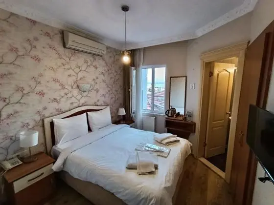 Standart Oda, Şehir Manzaralı