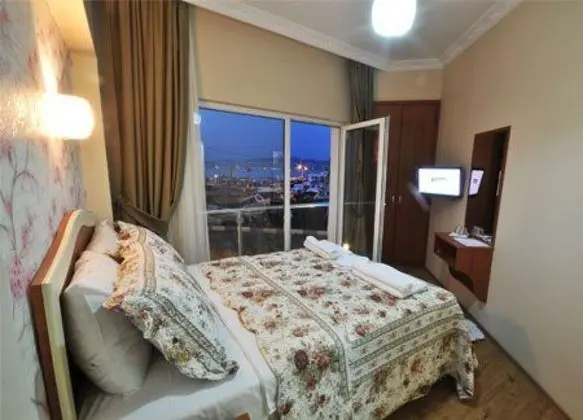 Deluxe Çift Kişilik Oda ( Deniz Manzaralı )