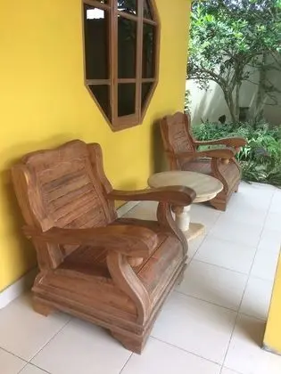 Bungalov, Havuz Manzaralı