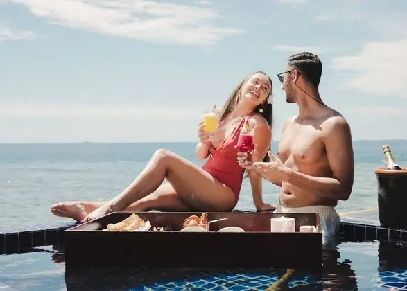 Honeymoon Villa with Private Pool & Jacuzzi - Premium All Inclusive with Free Transfers