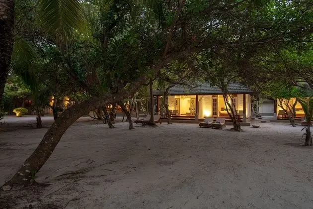 Deluxe Jacuzzi Beach Villa with Premium All Inclusive