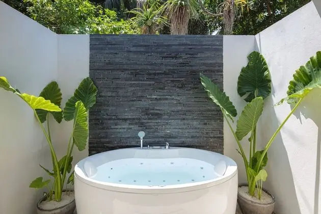 Deluxe Jacuzzi Beach Villa with Premium All Inclusive